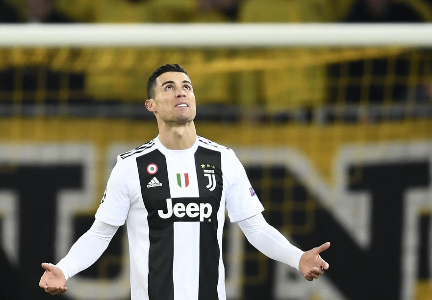 特雷·杨下放背后的原因分析（特雷·杨被下放的原因深度解读）