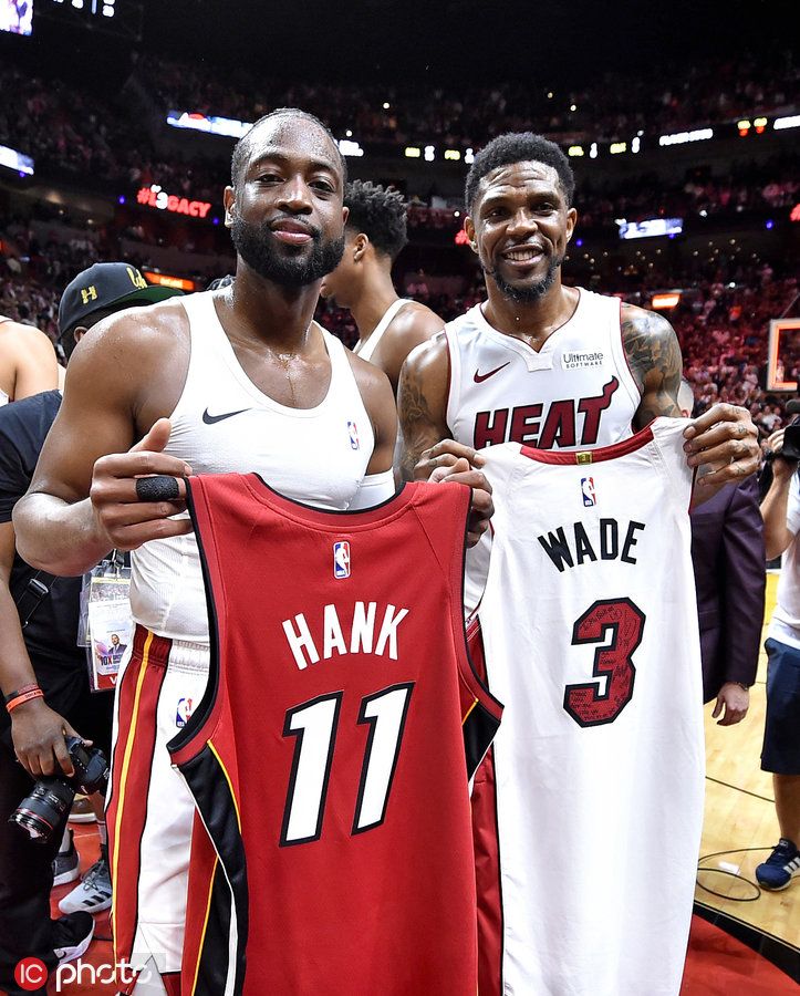 德甲500场里程碑，35岁霍村门将鲍曼成德甲历史第14位达成者（德甲500战达成！35岁霍村门将鲍曼成历史第14人）