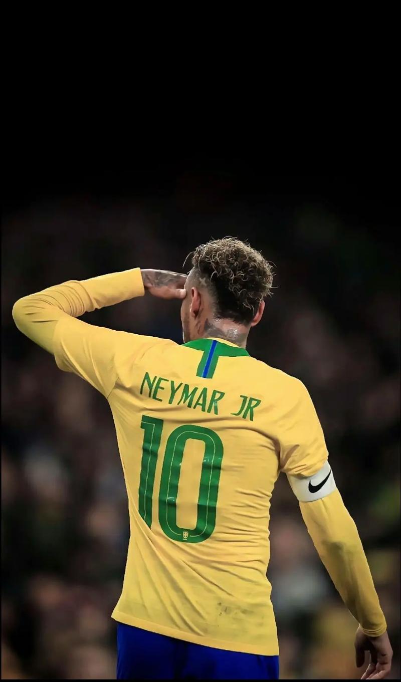 库明加遭科尔弃用 交易限制截止日将至 他的未来在何方？（库明加被科尔边缘化，交易限制期逼近，他将何去何从？）