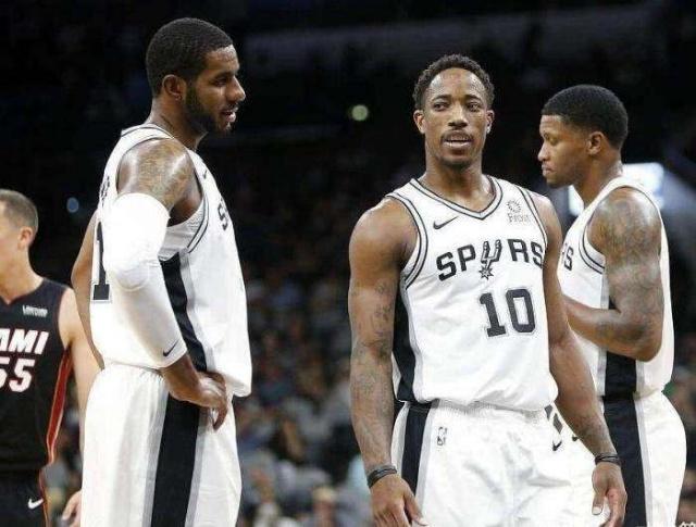 卖奖杯、卖主力、等收购，破产后的球队何去何从（破产球队的出路：变卖奖杯、甩卖主力、静候收购）