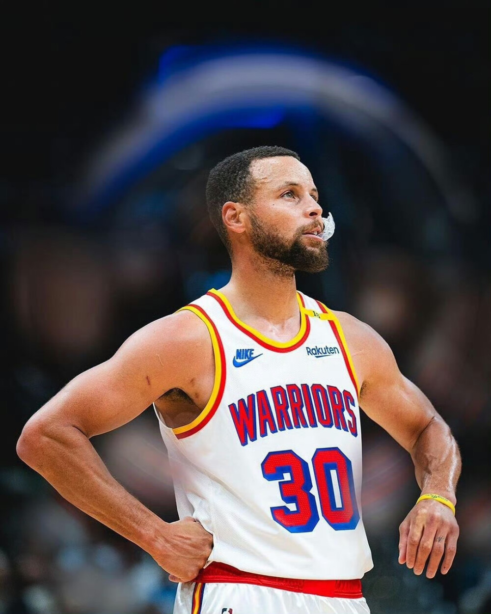 首次被葡萄牙征召的边锋福布斯出生时，C罗已为葡萄牙出场3次（福布斯迎来葡萄牙首召，出生时C罗已为国家队出场三次）