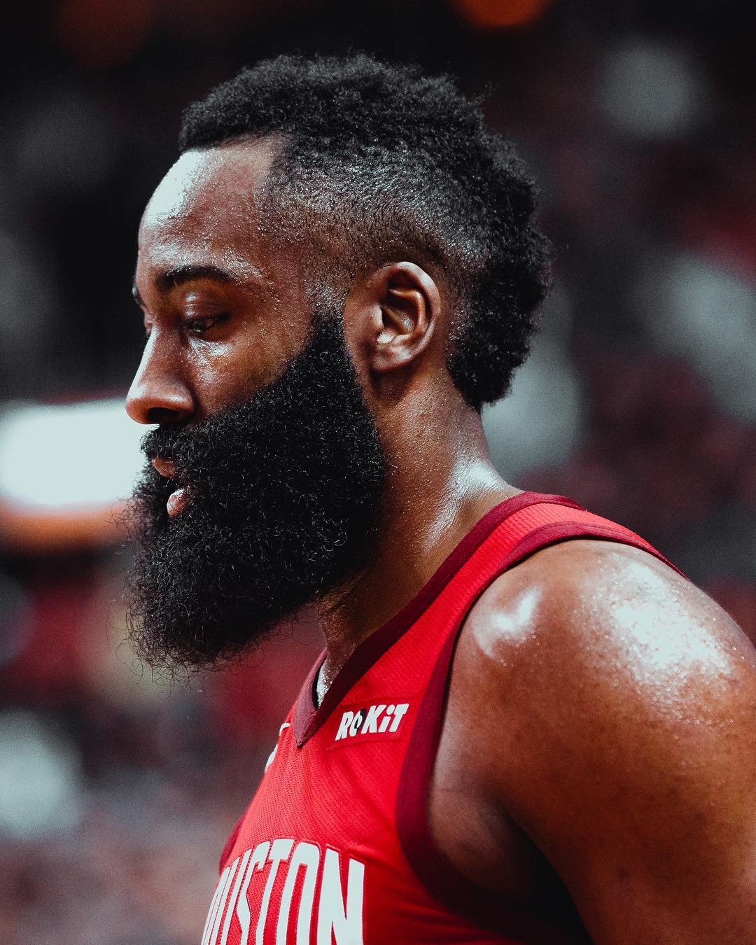 塞尔希-多明格斯：伊尼戈拥有领袖气质；目标是回到巴萨踢球（塞尔希·多明格斯：伊尼戈展现领袖风范，志在重返巴萨）