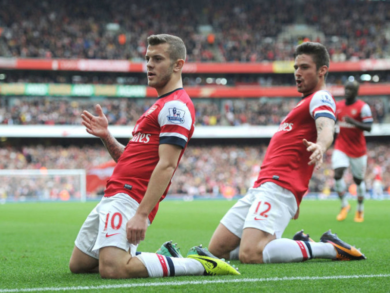 刘佳鑫空篮不中，赛场瞬间陷入沉默（刘佳鑫错失空位上篮，全场鸦雀无声）