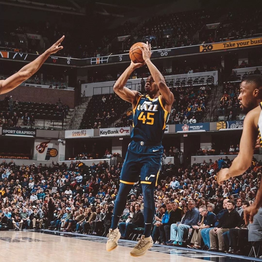 李平康：现征集被戴琳欠钱不还债权人信息，统一报警维权（李平康：征集疑似被戴琳拖欠款项者信息，拟统一报警维权）