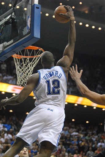 双输？纽卡1.45亿欧卖伊萨克 1.2亿欧签伊兰加+维萨 0球+0出场（两头落空？纽卡1.45亿欧卖伊萨克，1.2亿欧签伊兰加+维萨却0出场0进球）