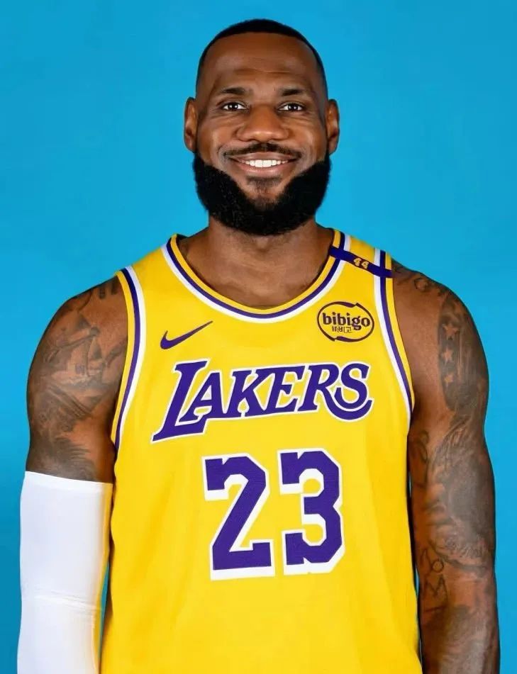 NBA季后赛焦点比赛精彩瞬间（NBA季后赛焦点大战高光时刻）