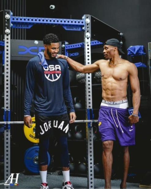 残特奥会射箭赛在深拉开序幕 无障碍理念深度融入赛事接待与场馆运行的每一个环节（残特奥会射箭项目在深圳开赛 无障碍理念贯穿赛事接待与场馆运行全流程）