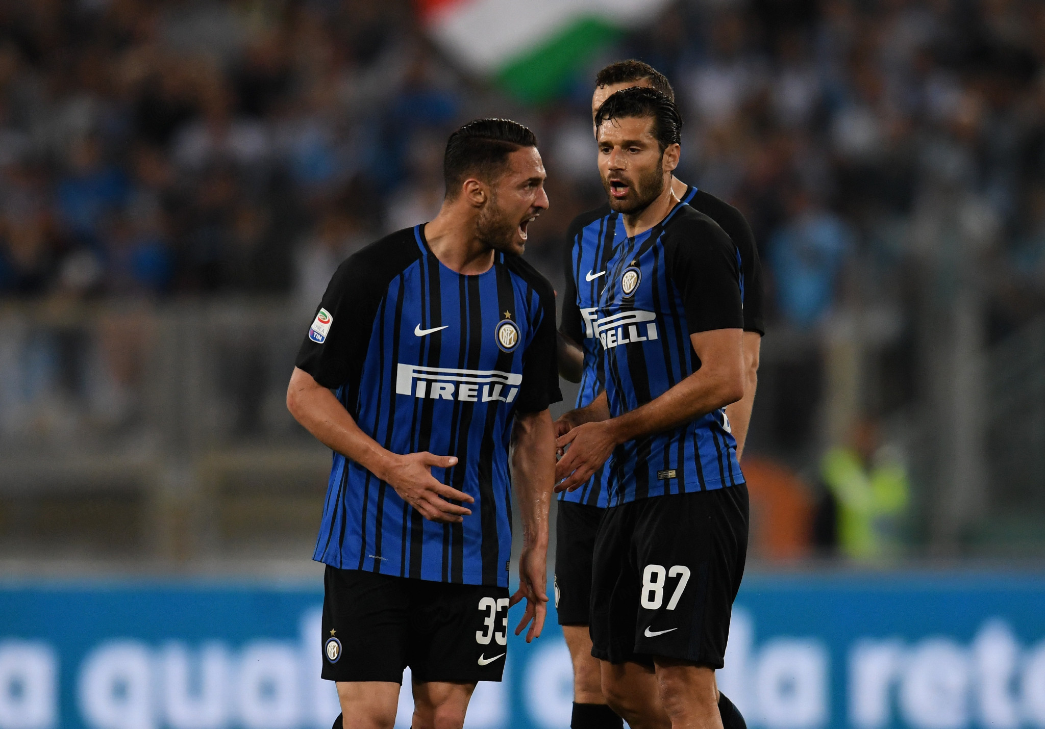 海港战武里南联海报：以物理试卷为背景，解“南”题（海港迎战武里南联海报：物理试卷背景，攻克“南”题）