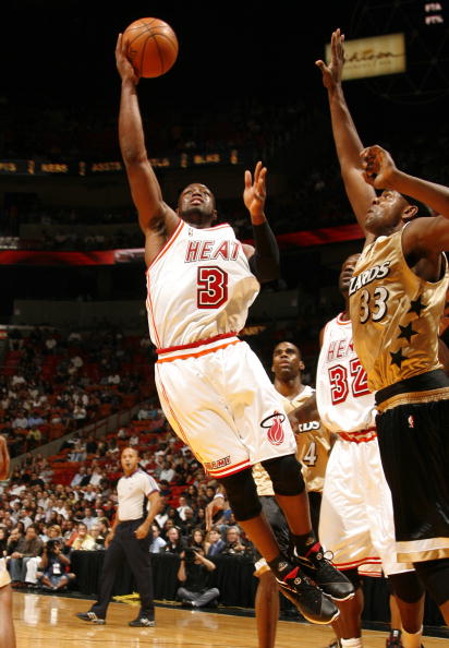 阿斯：科纳特今晚面对四重压力：皇马、球迷、斯洛特和姆巴佩（阿斯报：科纳特今夜四面承压，来自皇马、球迷、斯洛特与姆巴佩）