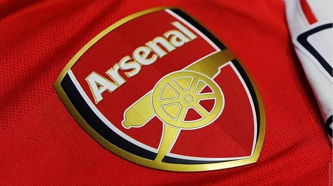 英超主场沦陷！弗兰克又输了，缔造队史耻辱纪录，9亿豪阵也没用（英超主场再失守！弗兰克再吞败，队史尴尬纪录诞生，9亿豪华阵容仍无济于事）