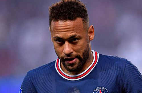 拉什福德近3场欧冠斩4球，而此前12场欧冠一球未进（拉什福德欧冠近3战轰入4球，此前12场颗粒无收）