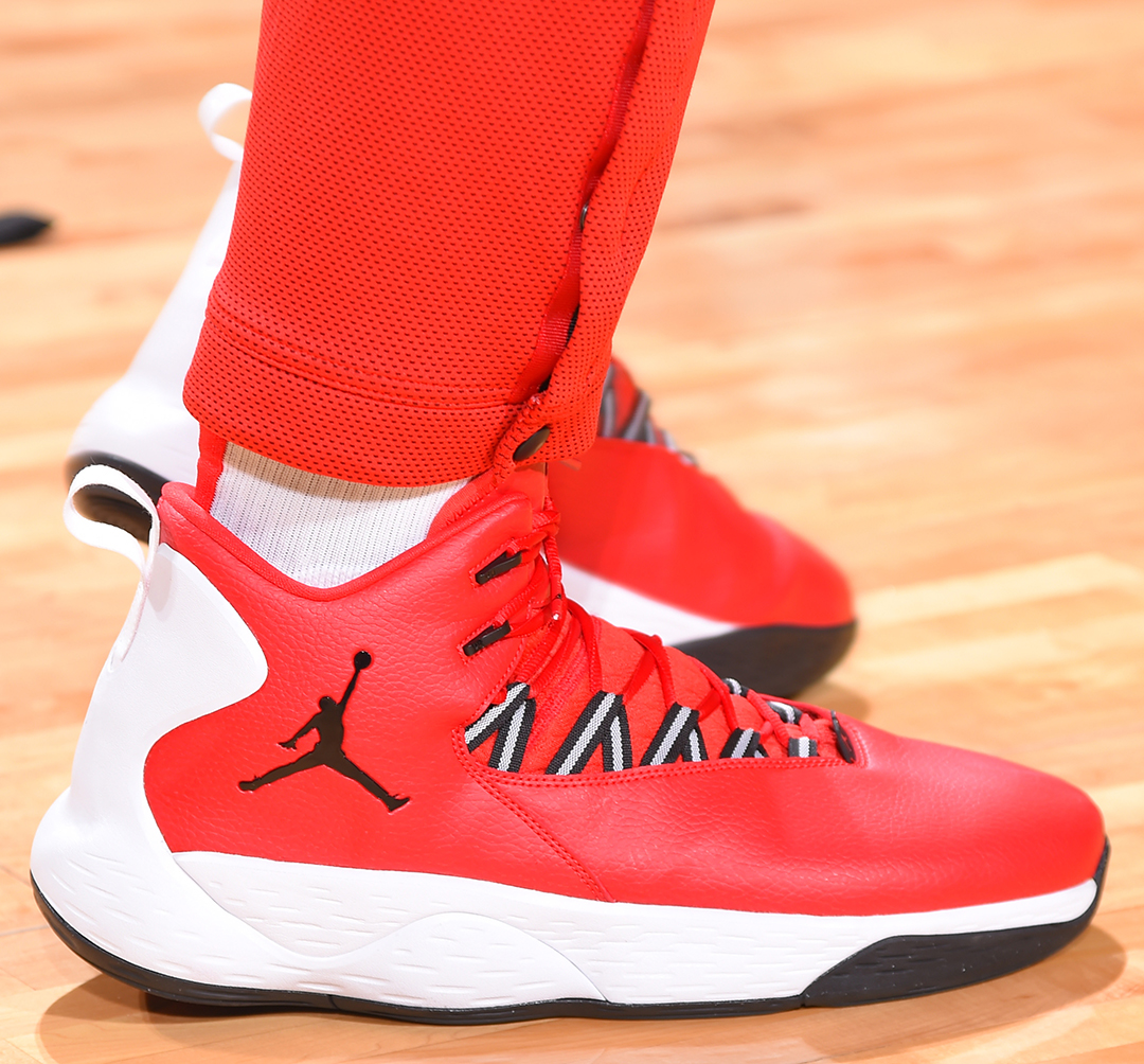 米体：卢卡库恢复良好，可能12月11日对阵本菲卡时复出（据米体，卢卡库康复顺利，或将于12月11日战本菲卡复出）